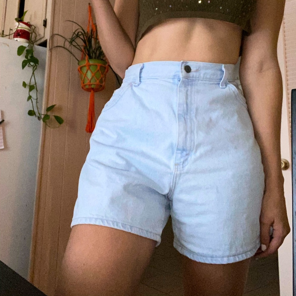 High Rise light Wash Vintage 90s Lee Jean Shorts